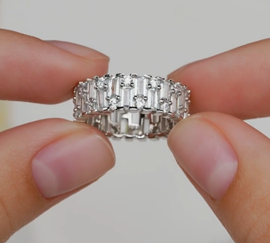Bague en argent avec zircon cubique classique — 3