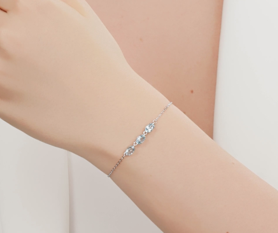 Bracelet en argent orné de topazes naturelles — 4