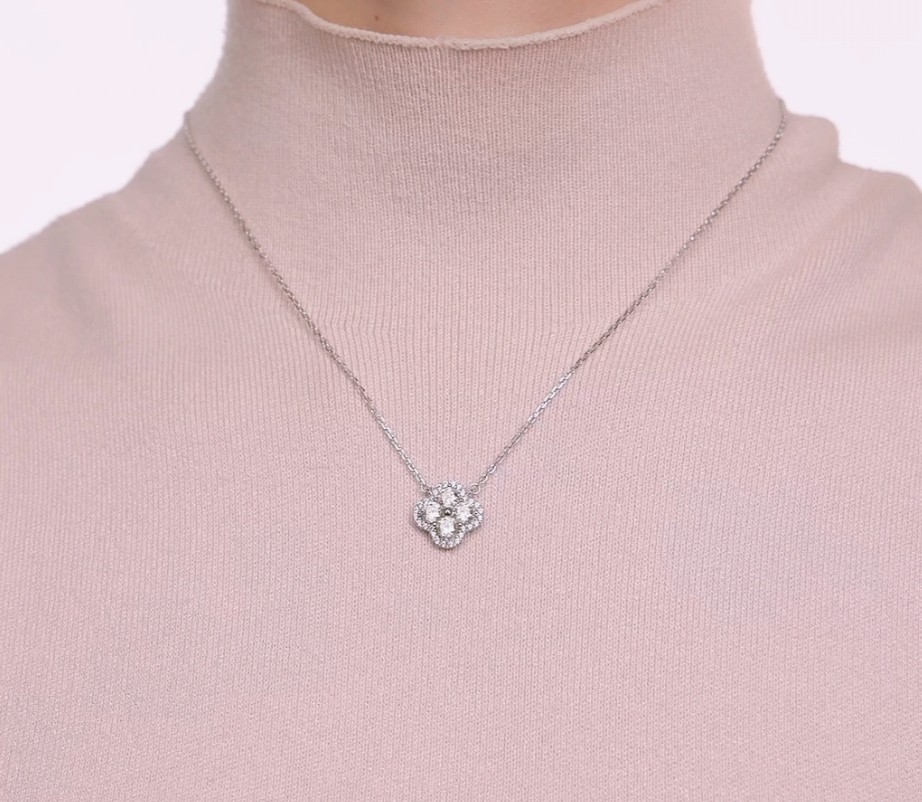 Collier en argent avec zircon cubique — 2