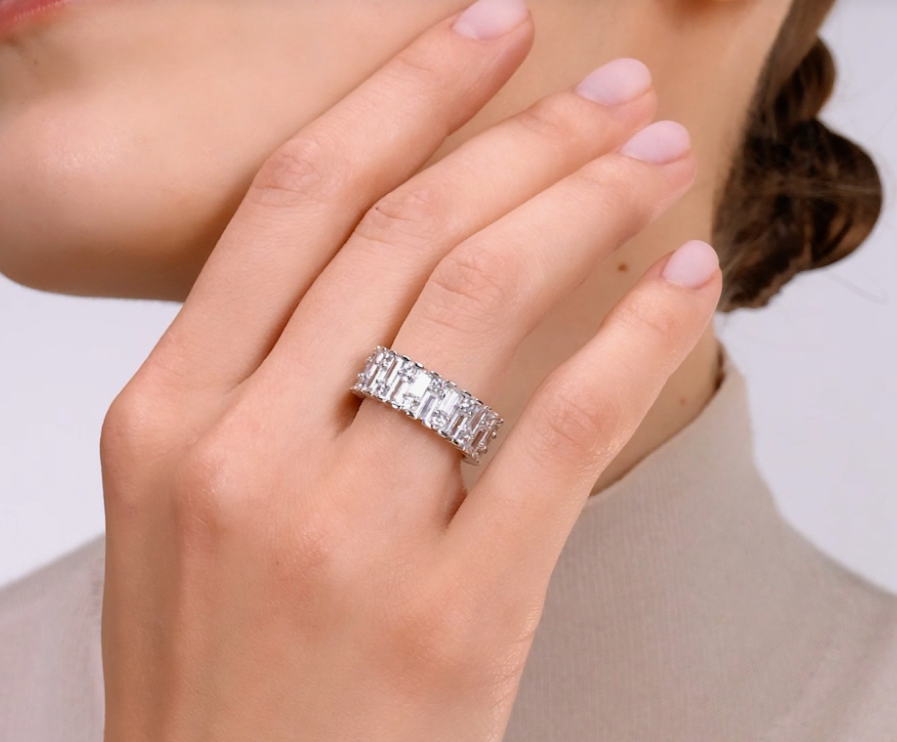 Bague en argent avec zircon cubique classique — 2