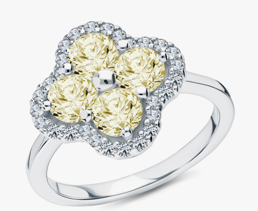 Bague en argent avec zircon cubique