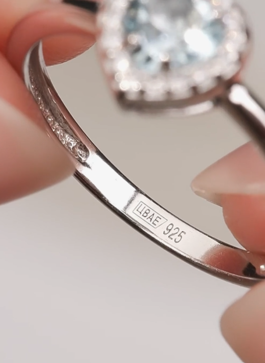 Bague en argent ornée de topazes naturelles et de zirconiums cubiques — 5