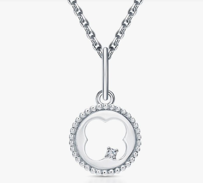 Pendentif en argent orné d'un diamant naturel