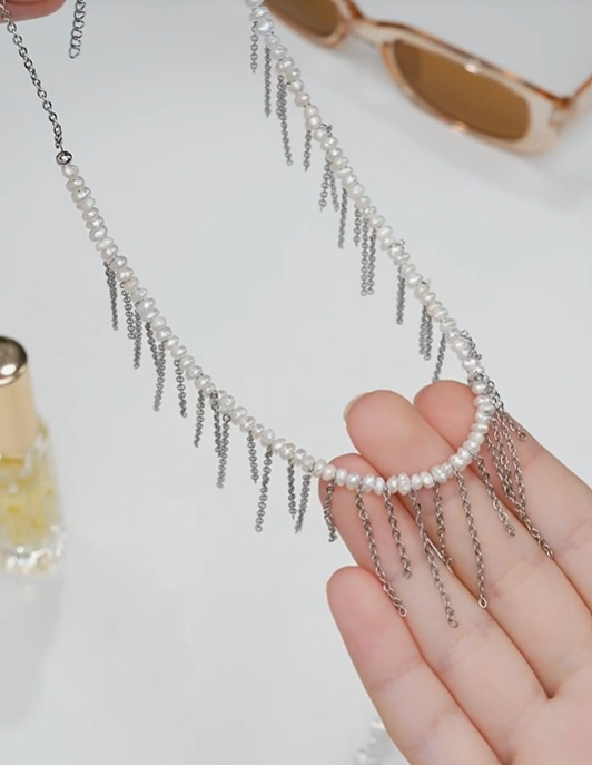 Collier de perles — 3