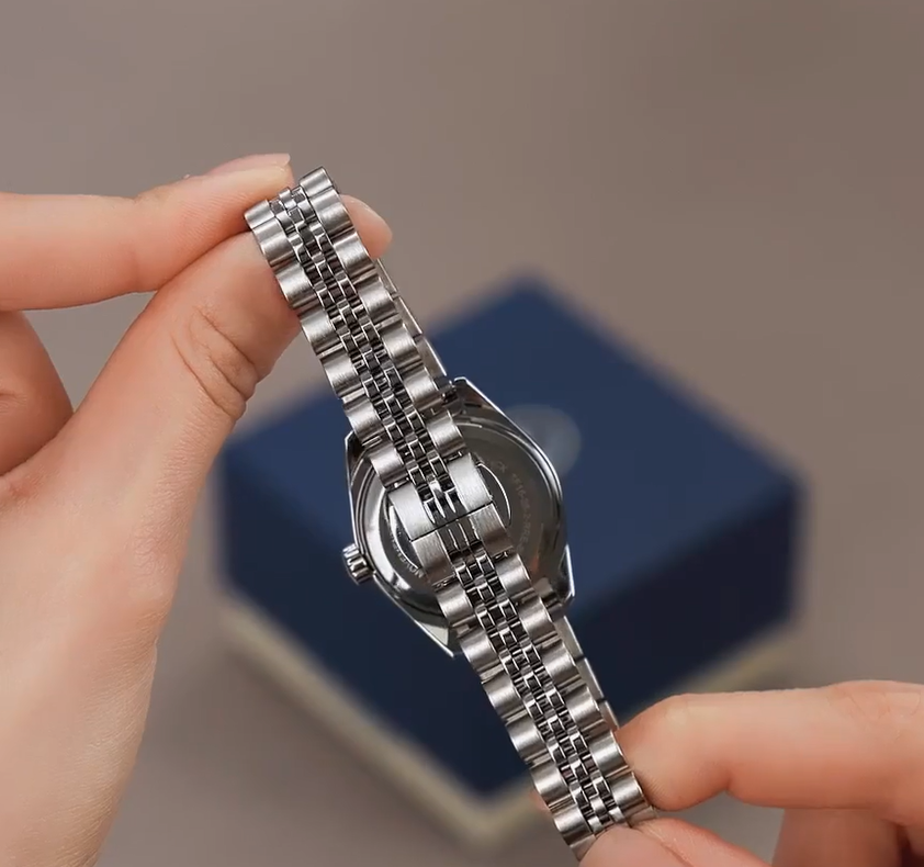 Montre por femme à quartz japonais — 7