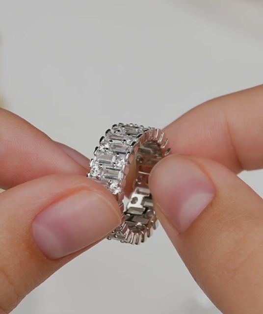 Bague en argent avec zircon cubique classique — 4