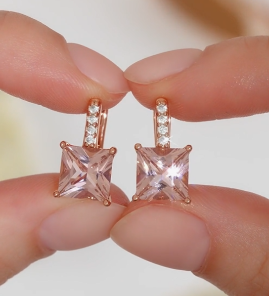 Boucles d'oreilles en argent ornées d'alpanites et de zirconiums cubiques boucles — 3