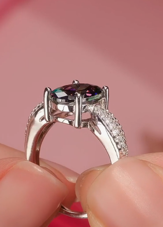Bague — 2